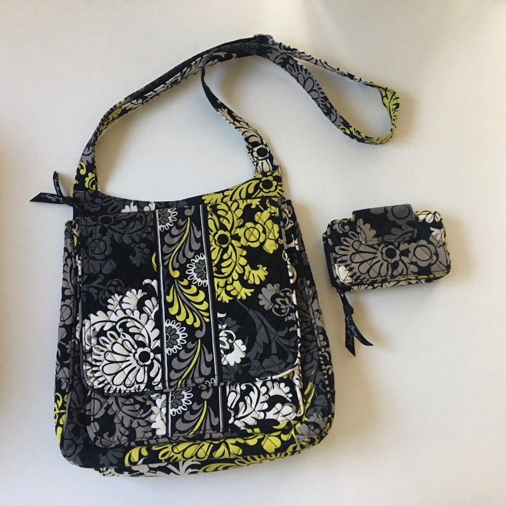 Vera Bradley “Baroque” Crossbag and wallet